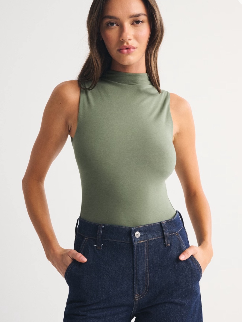 Abercrombie and Fitch Bra-Free Mockneck Bodysuit Size Small